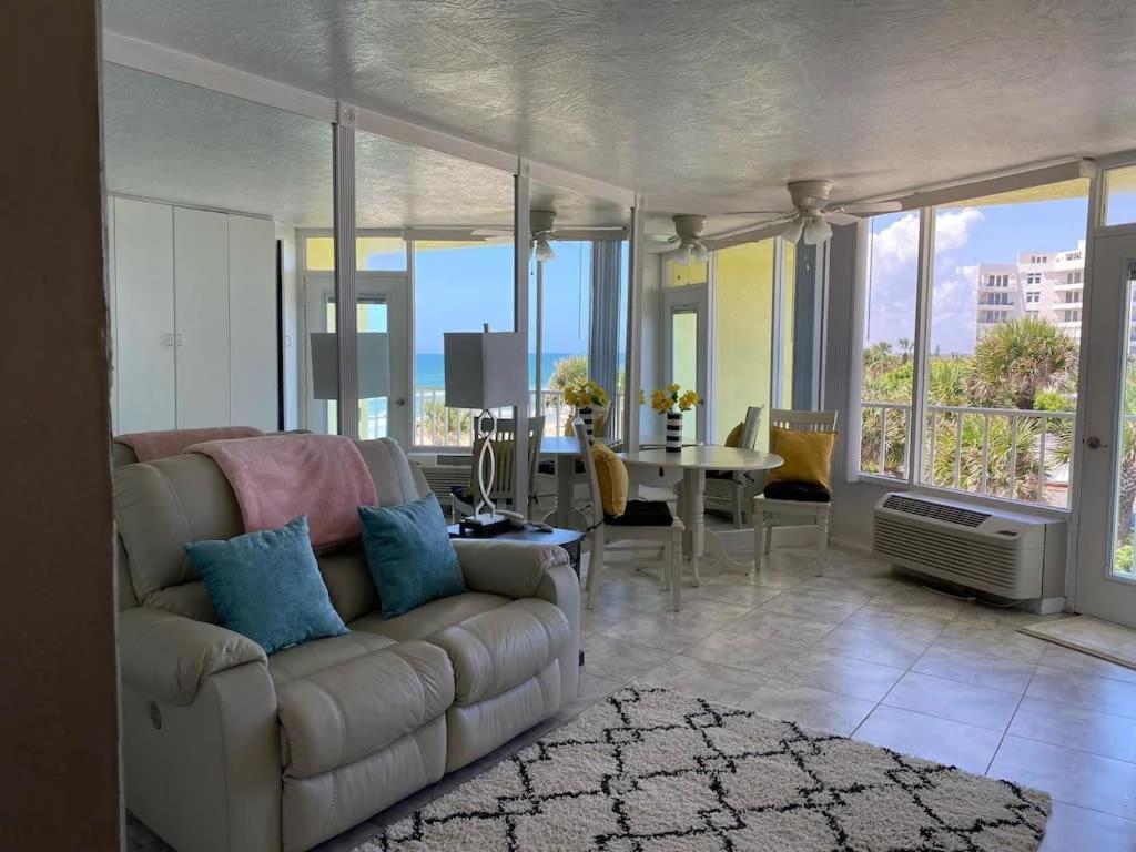Beach Blessed - Sea View At Symphony Beach Club Ormond Beach Eksteriør billede